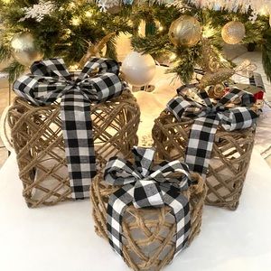 Farmhouse Christmas Gift Boxes
